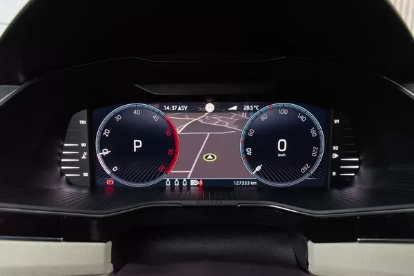 Škoda Superb TDI 147kW 4x4*L&K*TAŽNÉ*ČR 1.M - foto 26