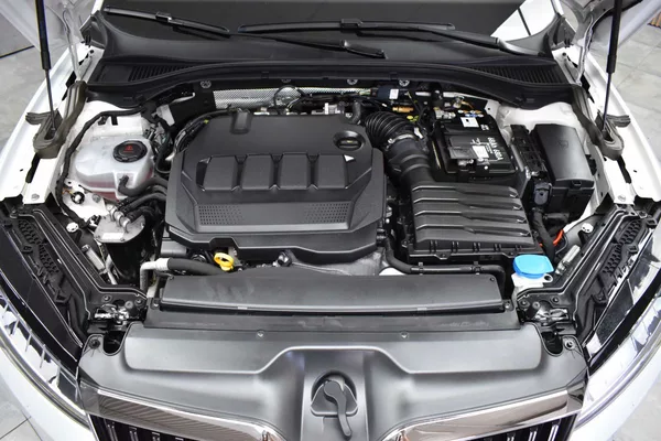 Škoda Superb TDI 147kW 4x4*L&K*TAŽNÉ*ČR 1.M - foto 43