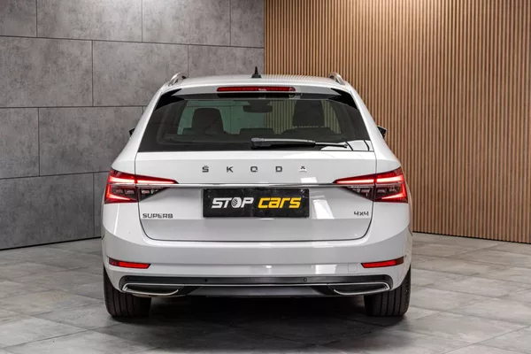 Škoda Superb TDI 147kW 4x4*L&K*TAŽNÉ*ČR 1.M - foto 6