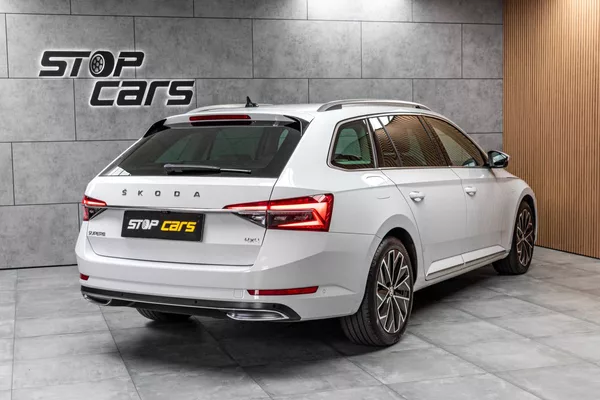 Škoda Superb TDI 147kW 4x4*L&K*TAŽNÉ*ČR 1.M - foto 7
