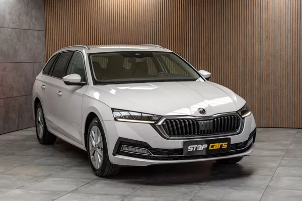 Škoda Octavia 2.0 TDI STYLE*KESSY*DPH*ČR 1.M - foto 3