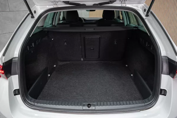 Škoda Octavia 2.0 TDI STYLE*KESSY*DPH*ČR 1.M - foto 35