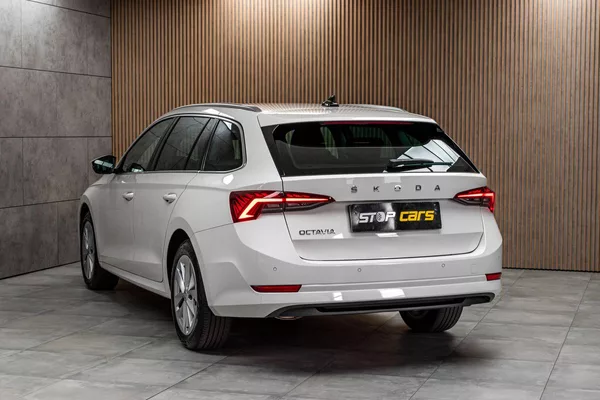 Škoda Octavia 2.0 TDI STYLE*KESSY*DPH*ČR 1.M - foto 4