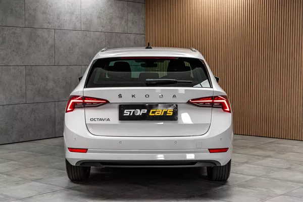 Škoda Octavia 2.0 TDI STYLE*KESSY*DPH*ČR 1.M - foto 5