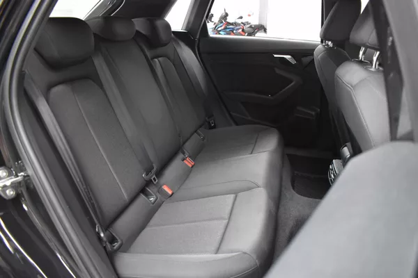 Audi A3 30 TFSi SPORT*AUTOMAT*DPH* - foto 10