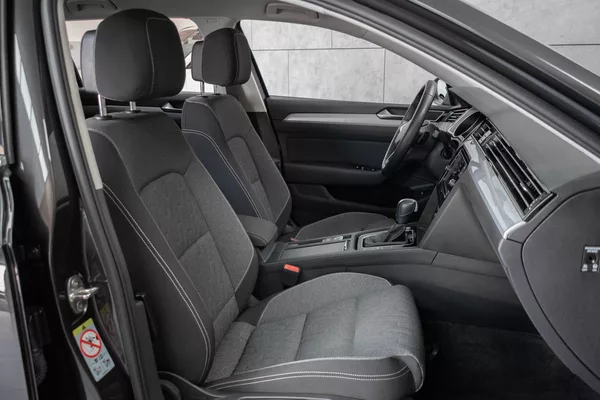 Volkswagen Passat 1.5 TSI DSG*BUSINESS*DPH*ČR 1M - foto 11