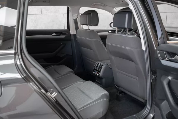 Volkswagen Passat 1.5 TSI DSG*BUSINESS*DPH*ČR 1M - foto 12