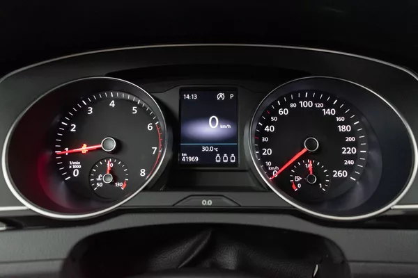 Volkswagen Passat 1.5 TSI DSG*BUSINESS*DPH*ČR 1M - foto 20