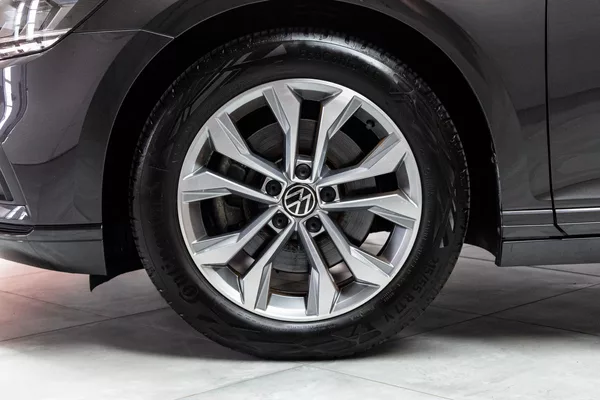 Volkswagen Passat 1.5 TSI DSG*BUSINESS*DPH*ČR 1M - foto 33