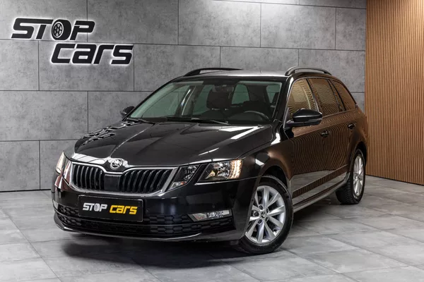 Škoda Octavia 1.6 TDI 85kW *MirrorLink*ACC*