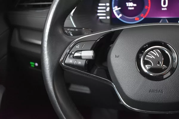 Škoda Octavia 2.0 TDI 110kW AMBITION+*ČR*1.M - foto 18