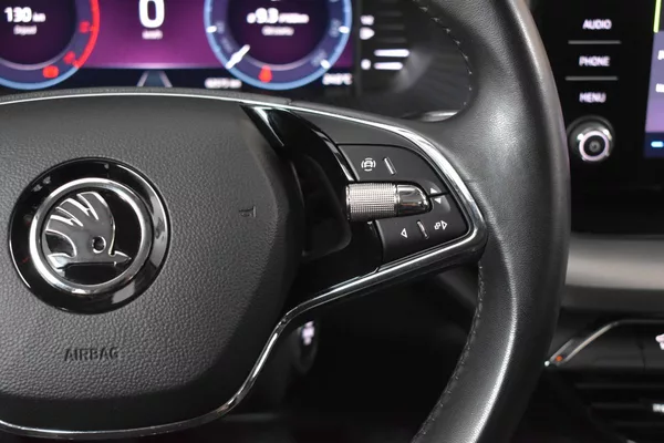 Škoda Octavia 2.0 TDI 110kW AMBITION+*ČR*1.M - foto 19