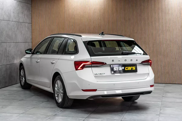 Škoda Octavia 2.0 TDI 110kW AMBITION+*ČR*1.M - foto 5