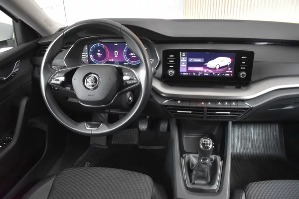 Škoda Octavia 2.0 TDI 110kW AMBITION+*ČR*1.M - foto 9