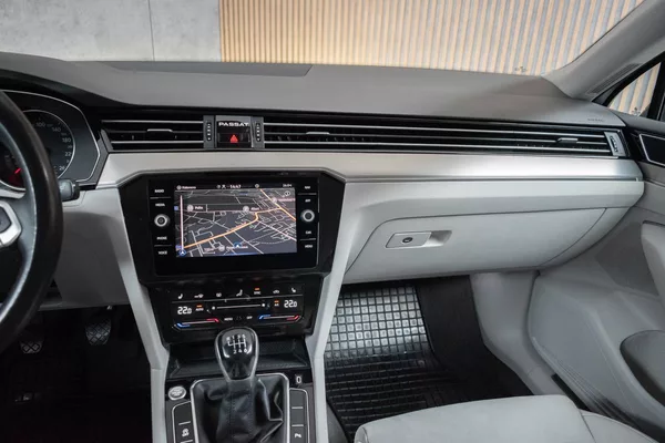 Volkswagen Passat 2.0 TDI ELEGANCE*ACC*ČR*1.MAJ - foto 10