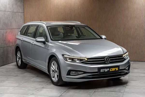 Volkswagen Passat 2.0 TDI ELEGANCE*ACC*ČR*1.MAJ - foto 4