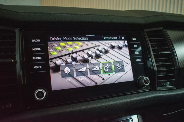 Škoda Kodiaq 2.0TDI Sportline4x4*DSG*ČR*DPH - foto 29