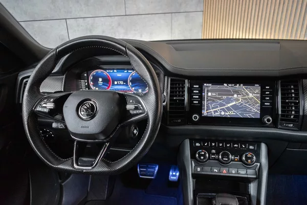 Škoda Kodiaq 2.0TDI Sportline4x4*DSG*ČR*DPH - foto 9