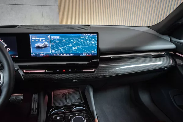 BMW Řada 5 540d xDrive ///M*HK*ČR*ZÁRUKA - foto 10