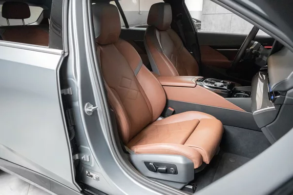 BMW Řada 5 540d xDrive ///M*HK*ČR*ZÁRUKA - foto 12