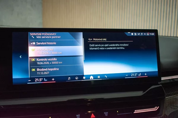 BMW Řada 5 540d xDrive ///M*HK*ČR*ZÁRUKA - foto 33