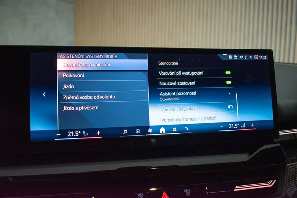 BMW Řada 5 540d xDrive ///M*HK*ČR*ZÁRUKA - foto 39