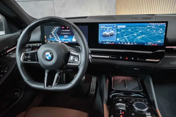 BMW Řada 5 540d xDrive ///M*HK*ČR*ZÁRUKA - foto 9