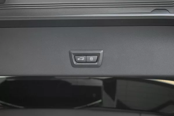 BMW X3 xD 20d ///M*ZÁRUKA*TAŽNÉ*ČR 1M - foto 47
