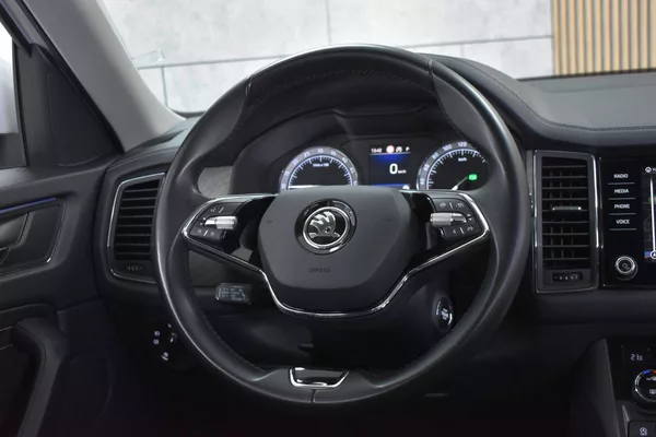 Škoda Kodiaq 2.0TDI DSG*7.MÍST*ACC*PANORAMA - foto 21