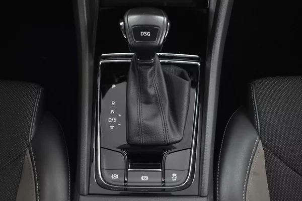 Škoda Kodiaq 2.0TDI DSG*7.MÍST*ACC*PANORAMA - foto 25