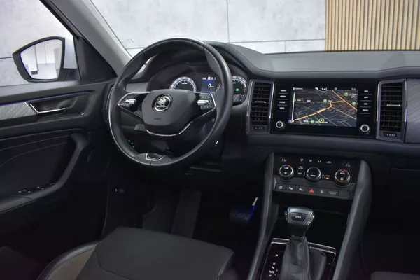 Škoda Kodiaq 2.0TDI DSG*7.MÍST*ACC*PANORAMA - foto 8