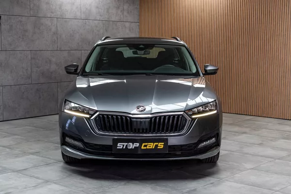 Škoda Octavia 2.0TDI DSG*ACC*MIRROR-LINK*DPH - foto 2