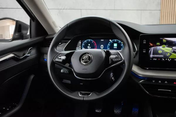 Škoda Octavia 2.0 TDI STYLE*KESSY*DPH*ČR 1.M - foto 16