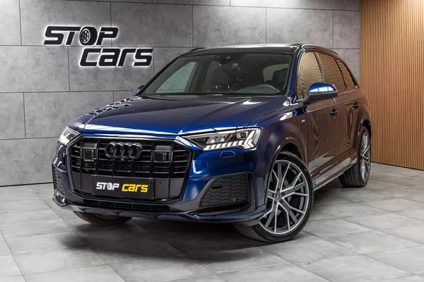 Audi Q7 50 TDI S-LINE*TAŽNÉ*AIR*7.MÍST