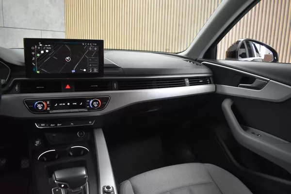 Audi A4 2.0 TDI KAMERA*ACC*VIRTUAL*DPH - foto 9