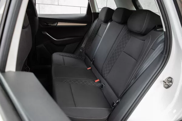 Škoda Karoq 1.5 TSI TAŽNÉ*KAMERA*ČR* - foto 11