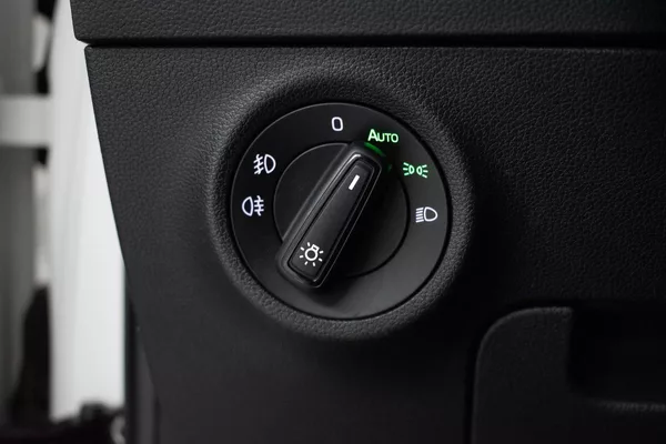 Škoda Karoq 1.5 TSI TAŽNÉ*KAMERA*ČR* - foto 15