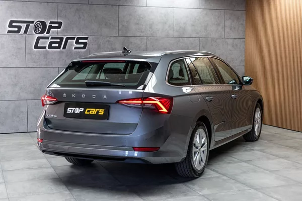 Škoda Octavia 1.5 TSI STYLE*KESSY*DPH*ČR 1.M - foto 6