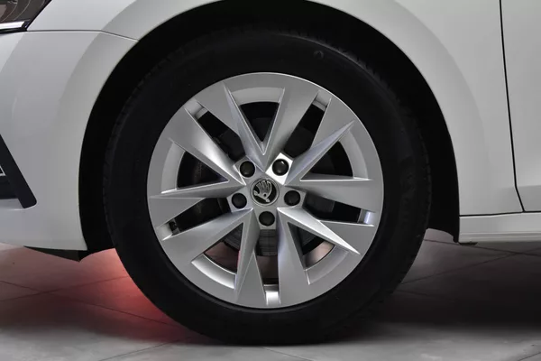 Škoda Octavia 1.5 TSI e-TEC*STYLE*DPH*ČR 1.M - foto 33