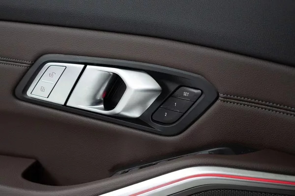 BMW Řada 3 320d xDrive ///M*ZÁRUKA*ČR 1.M - foto 16