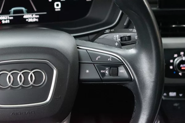 Audi A4 2.0 TDI 120kW ACC*VIRTUAL*DPH - foto 18