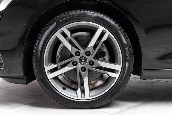 Audi A4 2.0 TDI 120kW ACC*VIRTUAL*DPH - foto 32