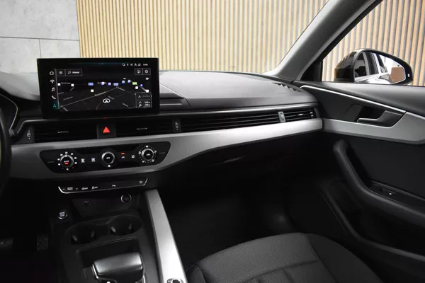 Audi A4 2.0 TDI 120kW ACC*VIRTUAL*DPH - foto 9