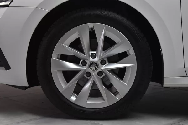 Škoda Octavia 1.5 TSI STYLE*ACC*DPH*ČR 1.MAJ - foto 32