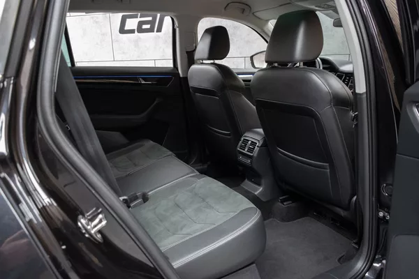 Škoda Kodiaq 2.0 TDI 4x4*STYLE+*TAŽNÉ*ČR 1M - foto 14