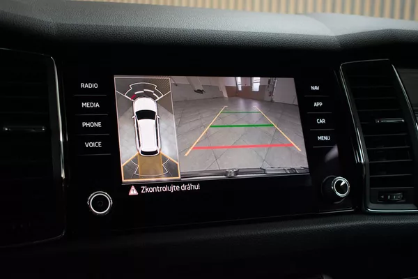 Škoda Kodiaq 2.0 TDI 4x4*STYLE+*TAŽNÉ*ČR 1M - foto 30