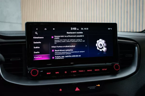 Kia Pro_Ceed 1.6 T-GDi 150kW GT*ZÁRUKA*ČR* - foto 30