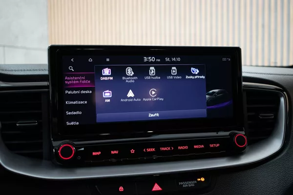 Kia Pro_Ceed 1.6 T-GDi 150kW GT*ZÁRUKA*ČR* - foto 31