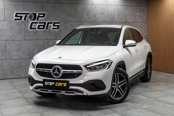 Mercedes-Benz GLA 200d 4MATIC*KEYLESS*ČR 1.MAJ*