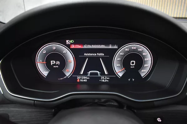 Audi A4 2.0 TDI S-LINE*ACC*TAŽNÉ*DPH* - foto 22
